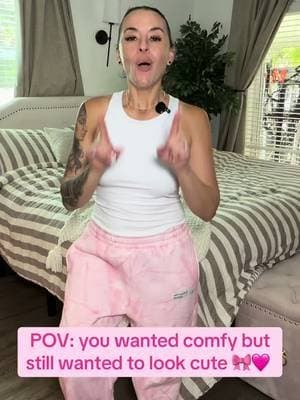 These COMFRT oversized pink camo sweats are giving cozy + obsessed 😍✨ I’m living in these. 🛒💕 #TikTokShop #COMFRT #PinkCamo #ComfyFits #OversizedSweats