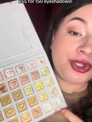@PLOUISE bridal series palette is absolutely incredible you get 155 eyeshadows for just £55! #plouise #eyeshadow #makeup #bridal #tiktokmademebuyit