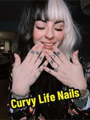 #nails๐
#pressonnails #pressonnail #tiktokshopblackfriday #bfcm @CurvLife