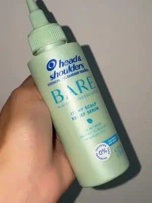 Caring for your hair starts with your scalp.This new hair serum is ideal for sensitive and irritated scalps. It provides instant soothing relief and has a rich mint scent. We definitely need to have it at home. Your hair will thank you! ✨ #complimentary #MintyCoolRelief #GiftedByHeadandShoulders @influenster @head&shoulders