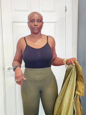 Military style jacket + ruched leggings = Fashion statement #militarystylejacket #halaraleggings #shapewear #TiktokMadeMeBuyIt