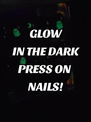 Glow in the dark Halloween nails from @Curvlife Yeah baby! ๐ป๐ #TikTokCreatorSearchInsightsIncentive #backtoschoolhits #tiktokshopbacktoschool #pressons #halloweennails