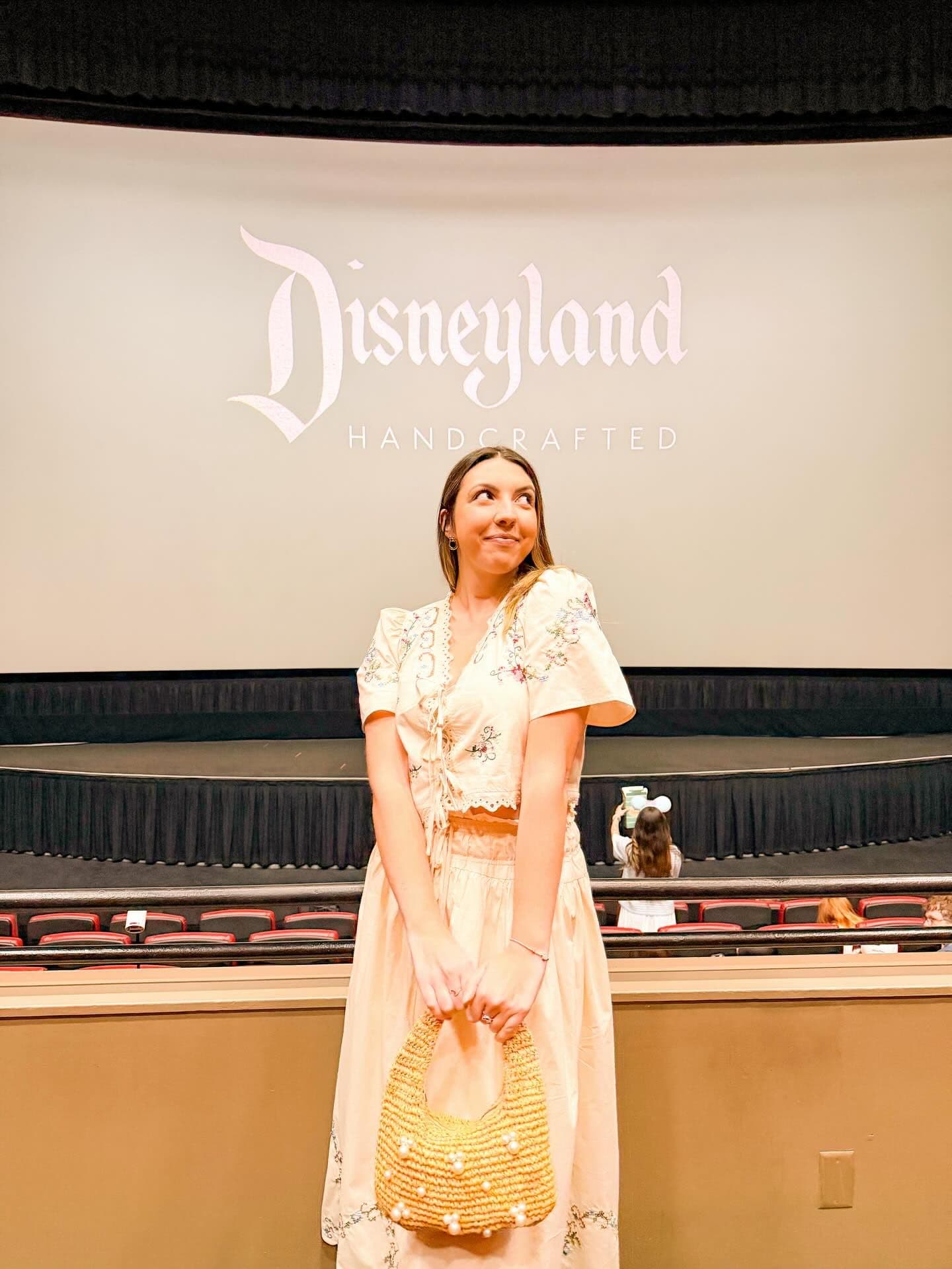 last night was all about dreams coming true✨
huge thank you to @disneyparks and @disneyplus for inviting me to an excl