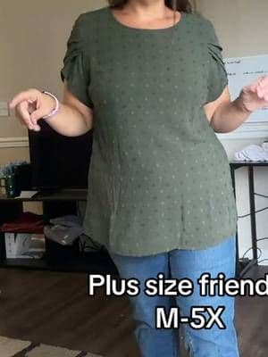 Bloomchic only caters to plus size women #plussizeclothing #tiktopshopfinds #tiktokshopsummersale #plussizeclothes #blouse @BloomChic
