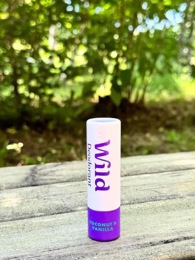 This Wild mini deodorant is my new go-to for travel, nights out, or just chucking into my everyday bag. It’s tiny enough to fit anywhere, but just as effective as the full-size version – and like all Wild products, it’s kind to the planet 🌍 With the heat already kicking in (and it’s only the first day of summer!), this little powerhouse is a must-have for staying fresh on the go – whether you’re off to work, the gym, or the beach 🏖️ 🥥 Coconut & Vanilla is such a creamy, comforting scent – not too sweet, just right. 🛍️ Use code GLOWWITHANIA for 20% off via the link in my bio ✨ @Wild Refill #ad #gifted #brandambassador #wildrefill #glow_with_ania #summervibes