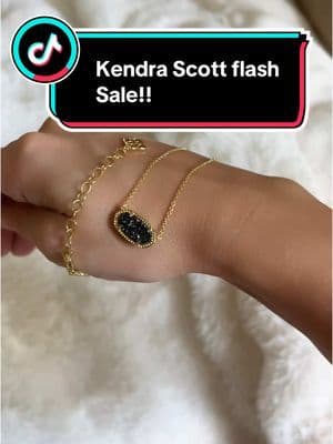 These necklaces are so pretty and on a great sale! #kendrascott #giftguide #ttsdelight #spotlightfinds #giftsforhim #giftsforher #freshforwinter #toptierdecember #newyearnewaura #tiktokshopholidayhaul #tiktokshopcreatorpicks #mademyyear
