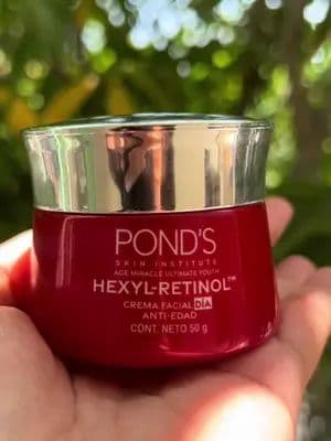 PASOS RUTINA POND’S AGE MIRACLE 📌 1. LIMPIADOR FACIAL 2. SERUM FACIAL 3. CREMA PARA OJOS 4. CREMA FACIAL DIA/NOCHE Su concentracion de HEXYL-RETINOL ayuda a mantener una piel radiante firme y joven 🥰 #miraclehappen #ponds #agemiracle #publicidad @Pond’s Colombia @beam_content