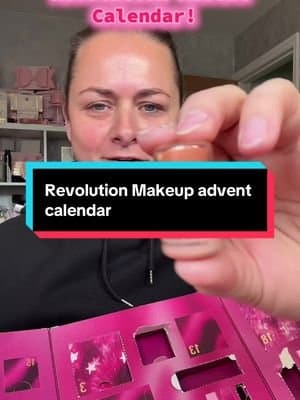 Wow, I love every single item! I had so much fun! Opening up all in one definitely scratches an itch! 😂😂😂 @Makeup Revolution #tiktokmademebuyit #blackfriday #adventcalendar #christmas #makeup