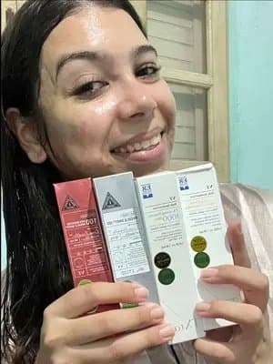 better alternative to vitamin C for skin brightening @VT COSMETICS Influencers @vtcosmetics_latam ✨ REEDLE SHOT 100 skin booster to enhance absorption of skincare ✨ TX-TONING FACIAL TONER ✨ TX-TONING ESSENCE 1000 ✨ TX-TONING CREAM all have TXA, niacinamide, and glutathione to brighten skin by fading dark spots and hyperpigmentation #creatorsearchinsights #vtcosmetics #tranexamicacid #txa #niacinamide #glutathione #hyperpigmentation #brightening #darkspot #acnescars #melasma #hyperpigmentationessence #hyperpigmentationtoner #hyperpigmentationcream #txtoningtoner #txtoningcream #txtoningessence #reedleshot #reedleshot100 #skinbooster #microneedlinginabottle #exosome #koreanskincare #skintok #kbeauty #viralskincare #CuidadosBásicosparaaPele #tiktokshop #tiktokshopspringglowup #tiktokshopfinds #fy #fyp #fypジviral