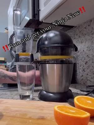 A must have for my fresh OJ in the morning ‼️ Insane sale right now grab it while its still in stock #ninja #blender #healthyrecipes #foodtiktok #breakfast #orangejuice #tiktokshop #tiktokshopfinds