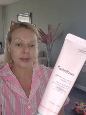 I picked up the @Medicube UK Salmon DNA PDRN Pink Peptide Eye Serum and genuinely did not expect to be this obsessed. The under-eye area feels plumper, smoother, and just different after using this in the best way. It's lightweight, sinks straight in. If your under eyes have been looking tired and dull, this is the one. 💖 #dealdrops #tiktokmademebuyituk #tiktokshopuk #maydeals
