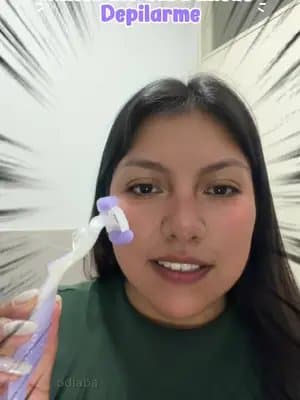 Depilarme dejó de ser una tortura y se convirtió en mi momento favorito de autocuidado 💙 Mi Venus me ayuda a tener piel más suave y decirle adiós a la irritación 🙌✨ ¿Tú también sufrías al depilarte? 👀 #gillettevenus #publicidad #VenusPeruFM #creadoraugcperú @gillettevenuslatam @For_Me