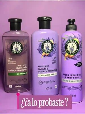 Pelo anti frizz y aromas irresistibles ✨💚 Los nuevos aromas de Herbal Essences llegan con fórmulas anti frizz pensadas para ayudar a mantener el cabello con una apariencia más suave y manejable durante el día. NSOC50287-21PE NSOC50230-21PE NSOC50954-21PE #publicidad #herbalnuevosaromas #herbalforme @For_Me @Herbal Essences Latinoamérica