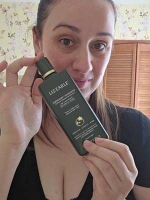 #AD I am using the Liz Earle Superskin Advanced Essence on cleansed damp skin as part of my skincare routine. Now the interesting thing about this essence is that it is bio phase which means it has two distinct layers that combine when shaken, this delivers water and oil based ingredients for hydration and nourishment in one step. This absorbs so effectively and leaves my skin feeling soft and hydrated. Liz Earle Affiliate Link - https://community.lizearle.com/s/lucy.s Storefront in bio ♥️ @lizearlebeautyco #CleansingCollective #LizEarleBeauty #SkincareTips #Superskin