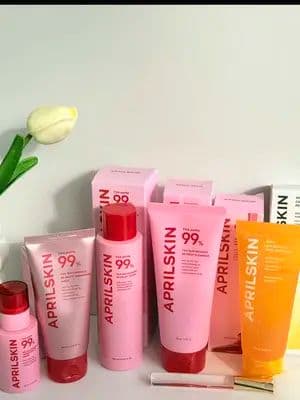 I am crying 🥹🥹🥹 Thank you @에이프릴스킨 APRILSKIN @APRILSKIN USA @medicube global @medicube US Store #pr #collab #unbox #grateful #blessed 😇😇💫✨ #creatorsearchinsights