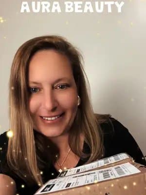 Recebidos de milhões!!! @AURA Beauty e @JADE muito obrigada!! Ameiiii!! #aurabeauty #jadepicon #tiktokshop #perfumes #recebidos