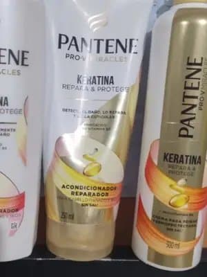 #CapCut #pantenekeratinamx #publicidad #pelopantene #pantenelovers @For_Me @Pantene Latinoamérica cambios a una semana de uso diario de línea Pantene keratina