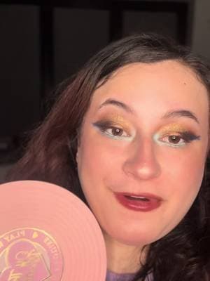 £10 eyeliner palette that holds 30 water activated eyeliner palette is insane! @PLOUISE eyeliner palettes are incredible! #plouise #graphicliner #makeup #tiktokmademebuyit #dealdrops
