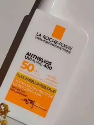 En mi rutina nunca puede faltar mi protector solar Anthelios UVMUNE 400 de @La Roche-Posay #LaRochePosaSkinCare #VeranoAnthelios #Publicidad #TuDermatologoSabemas
