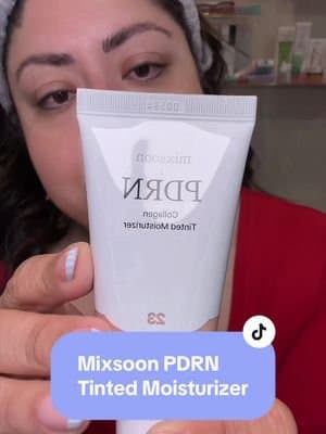 I’m in my 40s and really focused on a glow up that actually works for my skin. This tinted moisturizer gives lightweight coverage while making my skin look smooth, hydrated, and naturally radiant. If your makeup has been settling into lines or feeling heavy, this is the kind of product that just melts into your skin and makes everything look better without trying too hard. @mixsoon global #over40beauty #matureskinmakeup #glowupjourney #tiktokshopmothersday #creatorsearchinsights