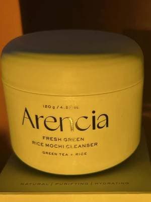 #ad Have you tried the @Arencia Green mochi cleanser, cleansing oil and vitamin c booster serum yet? I’m going to do a full review on all of these products soon 👀 #arencia #doublecleanse #acne #doublecleansing