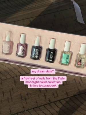 the prettiest nail polishes @essie to match the late summer paper pack from @faye paper co — I am obsessed 🤩🤩 #giftedbyessie #essieglassnails #madewithfaye