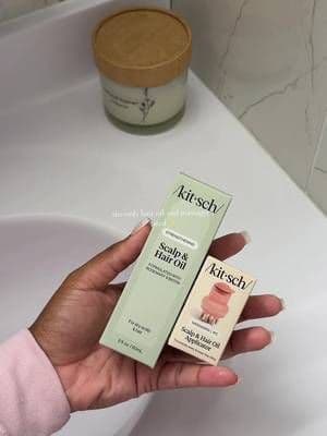 The metal thingys feels so good on my scalp and you can mix any type of oils and put it in here ✨🥰 @Kitsch #kitsch #kitschhairoil #kitschhaircare #hairoil #tiktokshop