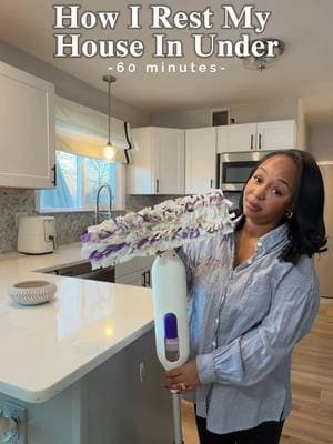 Not gatekeeping this anymore 🤭 Between kids, the dog, and everyday life, my floors take the biggest hit and spring cleaning always reminds me how much a clean floor resets the whole house. This PowerMop has honestly been a game changer for my routine because I can clean faster and the fresh scent lasts way longer than I expected. If you’re tackling winter mess or starting your spring clean… this is your sign to grab one. 🧼✨ @Swiffer #mopsmarter #cleanwithswiffer #ad #swifferpartner