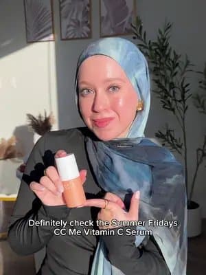 New skincare favorite ๐ Gifted by @Summer Fridays โจ .. #vitamincserum #summerfridays #giftedbysummerfridays #atx #austin #texas #austintexas #fashionblogger #hijabmuslim #muslimah #ootdfashion #modestwear #hijabdaily #hijabfashion #hijabstyle #hijab #texasgirl #hijabinspiration #fashioninspo #skincare #skincaretips