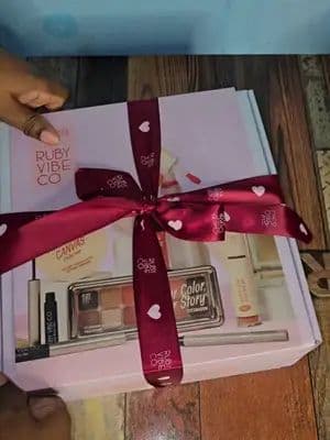 Lets het into this beautiful unboxing ft @Ruby Vibe Co Use code "ASHNEY10RUBY" to purchase Links in bio #rubyvibeco #