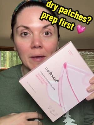 When my skin feels dehydrated and foundation clings to dry patches, I reach for the Medicube Pink PDRN Collagen Mask 💗 My skin feels more hydrated, my makeup sits smoother, and the good price makes it an easy little treat. #Medicube #PDRN #CollagenMask #MakeupPrep #TikTokShopBlackFriday @medicube US Store Disclaimer: Prices, sales, coupons, discounts are accurate at the time this video is posted and may vary afterwards as the Seller and TikTok may regularly change their limited-time promotions. Check the product page for the most current price. Free shipping, sale prices, and TikTok coupons may vary by account. Whatever items and quantities are in your cart at checkout is exactly what you will receive