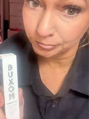 No more dry thin lips! @buxomcosmetics #lipplumper #lipgloss #plumplips #tiktokshopblackfriday #buxombabe