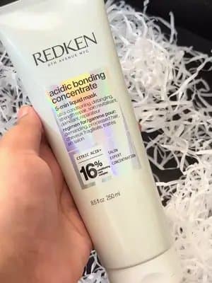Mask Day: Redken Acidic Bonding Concentrate Mask 2X shine for 3 days 3X stronger inside & out 14X easier detangling Acid