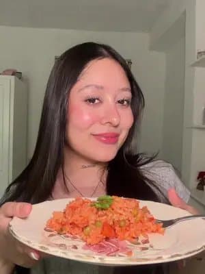 Arroz rojo con Knorr tomatísimo 🍅🍚 @Knorr México @For_Me #knorr #publicidad #ifnetworkfm #cocina