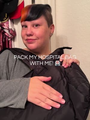 POV: You finally found the tote bag that actually fits your busy mom life. 🤍✨ This puffy tote has room for my laptop, planner, water bottle, snacks, and all the little things that somehow end up in my bag. The compartments keep everything organized, it's lightweight, easy to wipe clean, and cute enough to use every single day. Work, school, travel, errands... she's coming with me everywhere. 🫶 @BAGSMART #dfyd #dealsforyoudays #tiktokshopcreatorpicks #tiktokshopcreatorpicks #summerwins