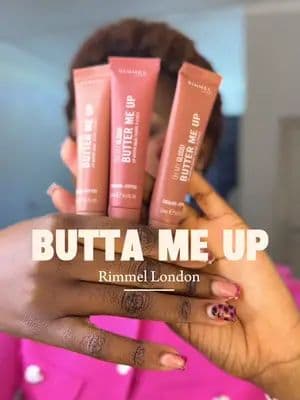 A buttery treat for the lips 💋✨ Super glossy, silky-smooth and giving that juicy lip finish I LOVE — plus 5% squalane + peptides. 🤎 Which are you choosing: Cappuccino, Pumpkin Spice or Chai? 👀 @rimmellondon #ButterMeUp247 #RimmelLondon #gifted