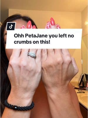I was so worried I wasn’t going to like this when I was spraying it on in the shower because I’m so used to buffing things out and I thought it was gonna be streaky, but it turned out so beautiful and was way more easier than rubbing it on with a mitten 🙌🏼🥰 #petajanebeauty #petajane #selftanner #easytan #spotlightfinds #newyearnewaura #tiktokshopcreatorpicks #mademyyear #ttslevelup #ttsdelightnow #GiftGuide #TikTokShopLoveAtFirstFind #seasonalgems #lovelanguage #tiktokshopjumpstartsale #tiktokshopthebiggame