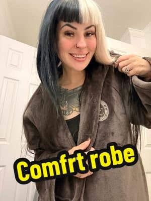 Seriously @Comfrt has the best robes I’ve ever seen! #comfrt #comfrtclothing #comfrtclothes #tiktokshopblackfriday #bfcm