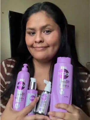 ¡El secreto para un cabello XXL y súper fuerte! 💇✨ Si quieres ver cambios reales, usar la línea completa de Sedal Mega Crecimiento marca toda la diferencia. 👇 En este video te cuento por qué vale la pena usar la rutina entera y cómo cada producto trabaja en equipo para potenciar el crecimiento y evitar el quiebre desde la raíz. 🌿🚀 💖 Lo que tu cabello gana usando la línea completa: ✨ Crecimiento visible y más fuerte. ✨ Menos quiebre en cada cepillado. ✨ Hidratación, brillo y suavidad que duran todo el día. #MiPeloDiceFM #MiPeloDice #Publicidad @For_Me @Sedal México