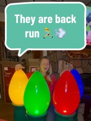 🎄🧡 RUN to @HomeDepot! It’s officially my THIRD year collecting these giant Christmas bulbs, and I’m obsessed! 😍 I’ve