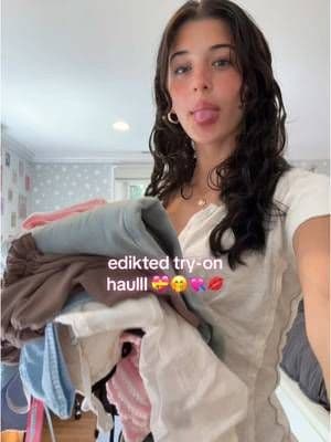 use code MIAFIELD10 for 10% off @Edikted #haul #clothes #tryon #edikted #ediktedad #ediktedoncampus