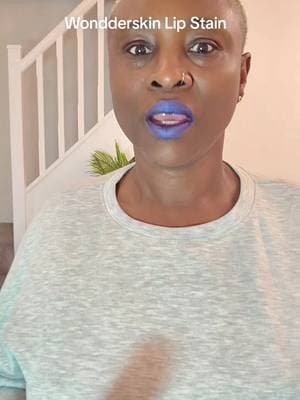 The stain shows more with longer wear @Wonderskin 💋 #wonderskin #beautifllips #notransfer #lipstain #tiktokmademebuyit