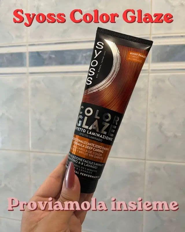 ✨ Zero danni ✨ Solo 5 minuti di posa ✨ Effetto gloss e riflessi super luminosi! @syoss.official #MascheraColoranteSyoss #GiftedbySyoss #donnad #gifted #hair