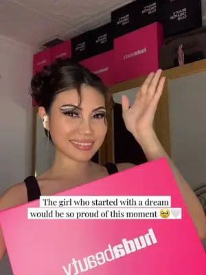 Dear 100 viewers… this is for the girl who kept posting even when she didn’t know where it would lead. Look what happened next 🤍✨ From a little dream to a moment I’ll never forget 🥹 Come unbox these dreams with me in the next video. Thank you, @Huda Beauty, for making this moment so special 🤍🥹 #hudabeauty #hudabeauties #prpackage #beautycreator #fyp