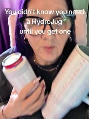HydroJug #hydrojug #primrose #tiktokshopsummervibes #tiktokshopdealsfordays #tiktokshopcreatorpicks