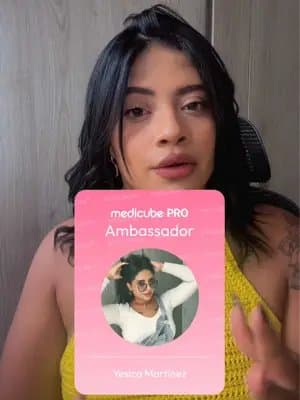 ¡Me aceptaron como embajadora medicube PRO y mi piel ya está brillando! ✨ Estoy probando mi regalo de bienvenida y quedé enamorada del PDRN Pink Peptide Serum. El PDRN es un ingrediente derivado del salmón que ayuda a reparar la piel, calmar la irritación y fortalecer la barrera cutánea, por eso el brillo que ven no es de aceite, ¡es de una piel realmente sana! 💗 Si quieren unirse como embajadoras o conocer más, encuentran el link en mi perfil 👆 #gifted @medicube global #medicube #medicubepro #medicubeambassador