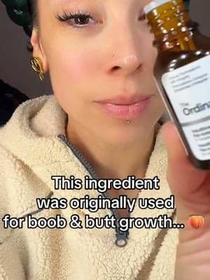 I’ve never been into lip injections. Needles in my lips have always been a no for me. So I started looking into ingredients that actually create volume naturally. This is Volufiline. It was originally used in breast and butt enhancement creams because of its ability to increase volume — that’s where the research started. The one I use from The Ordinary is 92% concentration, which is huge considering most products sit around 5–8%. Volufiline works by signaling dormant fat cells to store more lipids. As those cells expand, the skin looks fuller and more cushioned NOT irritated, not swollen, not filler-based. I apply it to my lips, let it absorb, then seal it in with a lip balm. No needles. Just gradual, natural fullness over time. 🥰 you can also use it on your face where your skin is thinned and you need more fullness. #newyearnewme #tiktokshopjumpstartsale #tiktokshopcreatorpicks #lipplumper #fullerlips