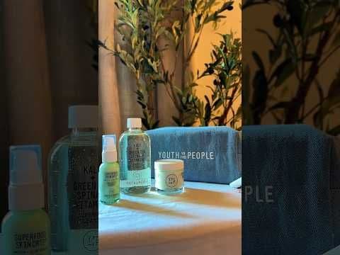 Hello to @YouthToThePeople Superfood Barrier Care.💓#youthtothepeople #unboxing #skincare