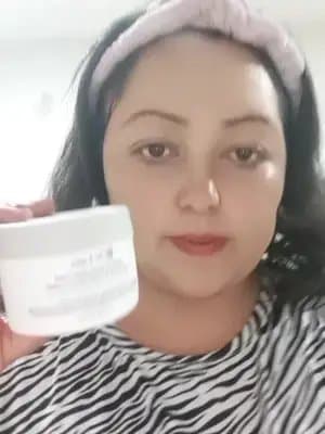Estoy fascinada con los resultados de esta mascarilla de arcilla de Dr.Leo 👏👌👌 #skincaretips #mascarilladearcilladrleo #beautytips #skincare #tiktokshop