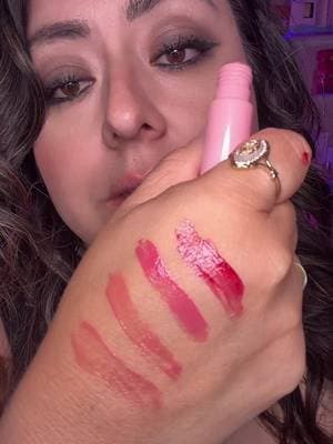 The @Colorgram US Fruity Glass Tint is that glossy juicy tint that makes your lips look fresh, soft, and glassy in one swipe. It gives a hydrating wash of color with a fruity pop, feels lightweight like a lip oil but wears like a tint, and leaves your lips looking plump and healthy all day. If you love that Korean juicy lip look, this is the perfect everyday tint. Buildable, shiny, and so pretty for anyone who loves a natural but glossy finish. #colorgram #ttswest #kbeauty #tiktokmademebuyit #viralmakeup @Rose 🌹| TikTok Shop Affiliate @Rose 🌹| TikTok Shop Affiliate @Rose 🌹| TikTok Shop Affiliate